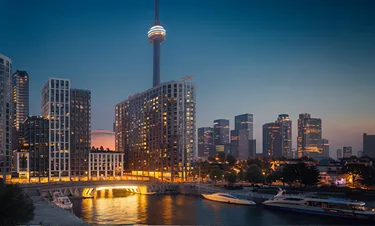370 Queens Quay Waterfront View